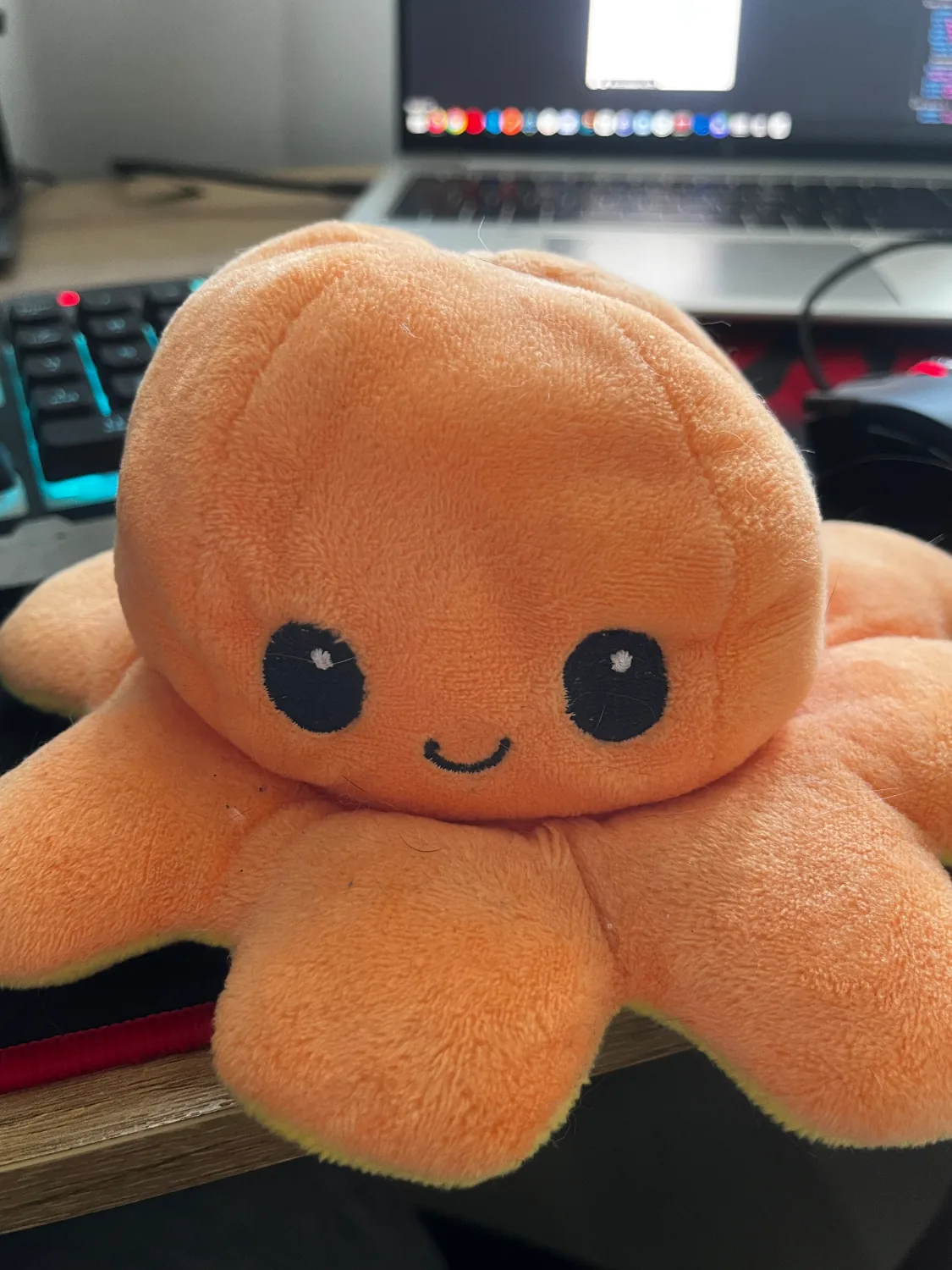 Играчка плюшен октопод