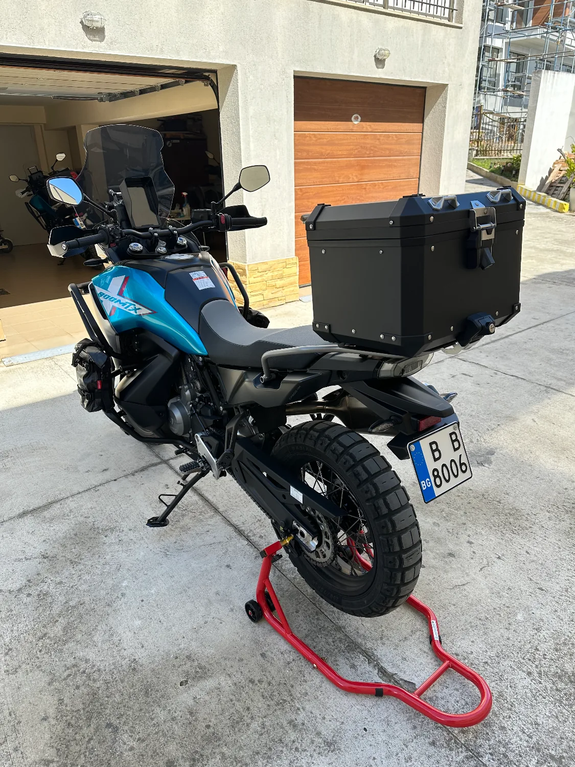 CFMoto 800MT-X